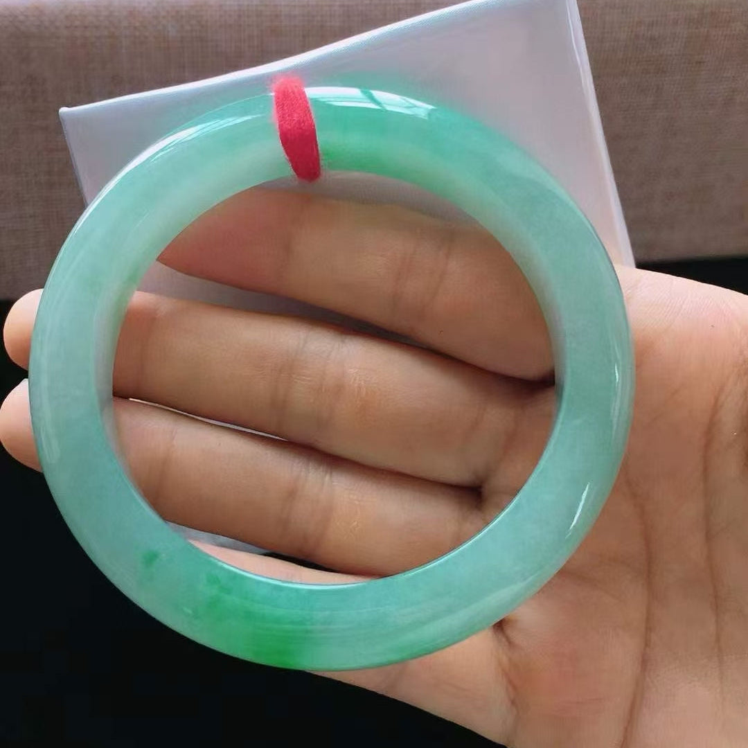 Old green jadeite bracelet